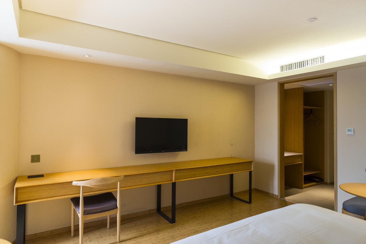 Ji Hotel Shanghai Lujiazui South Pudong Road Exterior photo